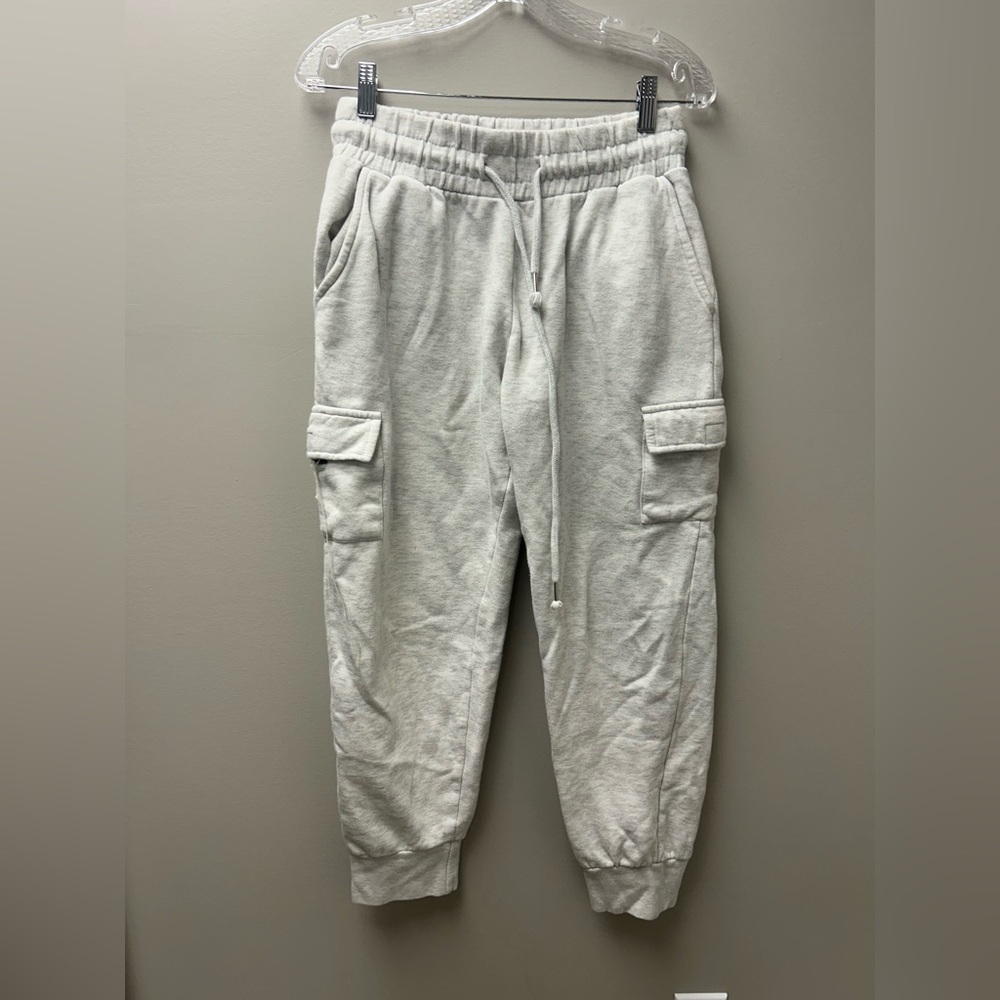 Fleece Factory Women’s Light Grey Cargo Sweatpants